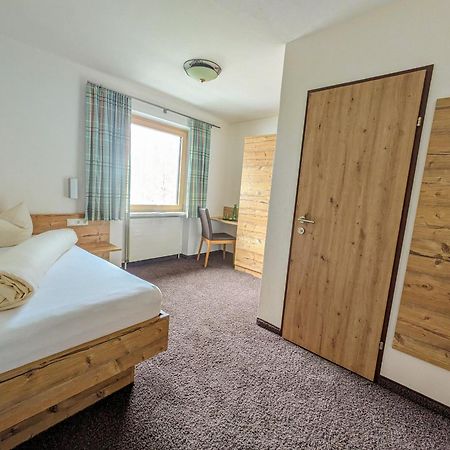 פלאנסי Hotel Forelle מראה חיצוני תמונה